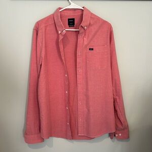 Men’s salmon colored button down. Great used condition. Size medium. Slim fit.
